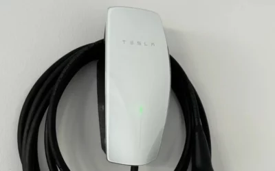 PhéniX Tech : installateur certifié pour les bornes de recharge Tesla Wall Connector